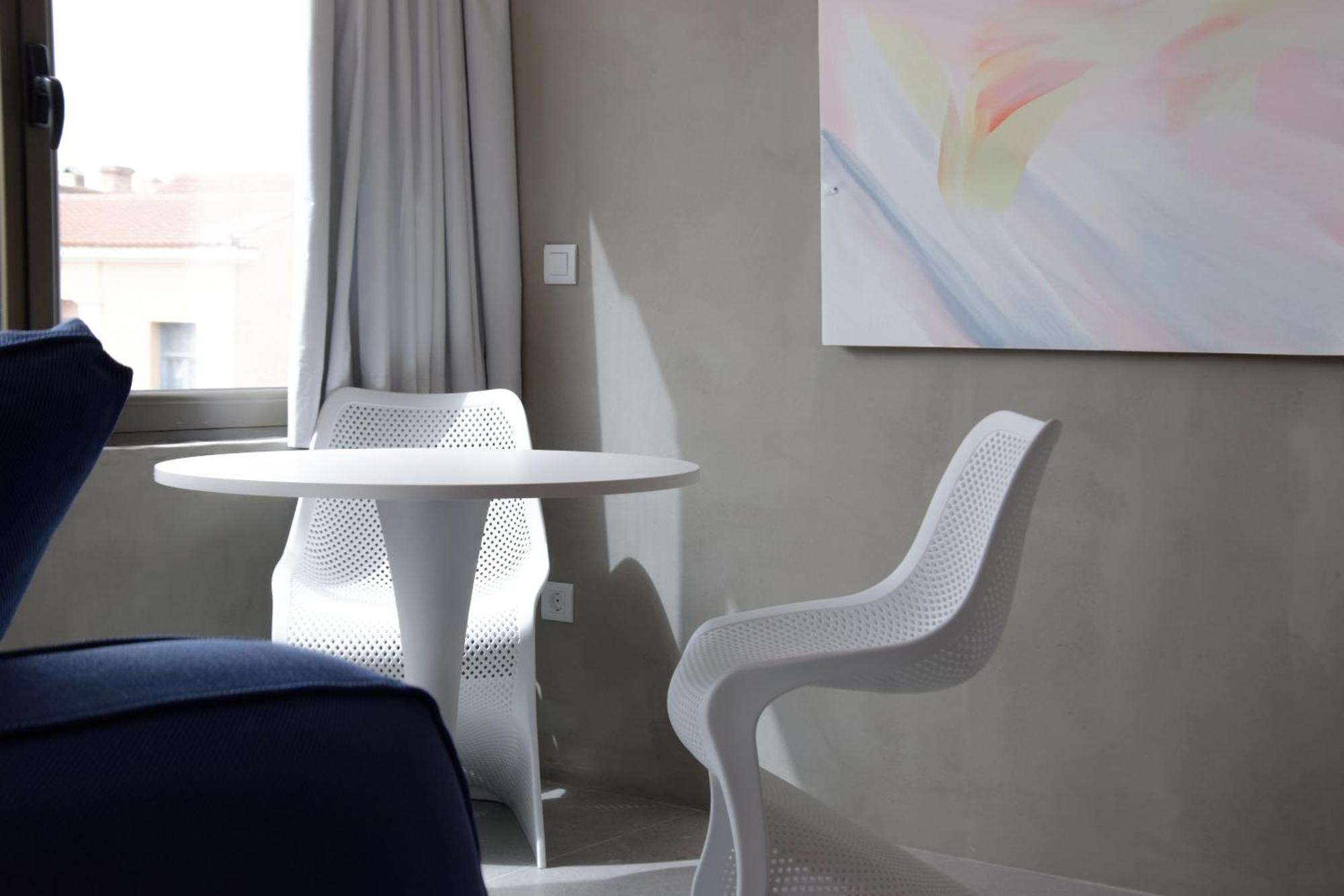 99 Adrianou Apartments Атина Екстериор снимка